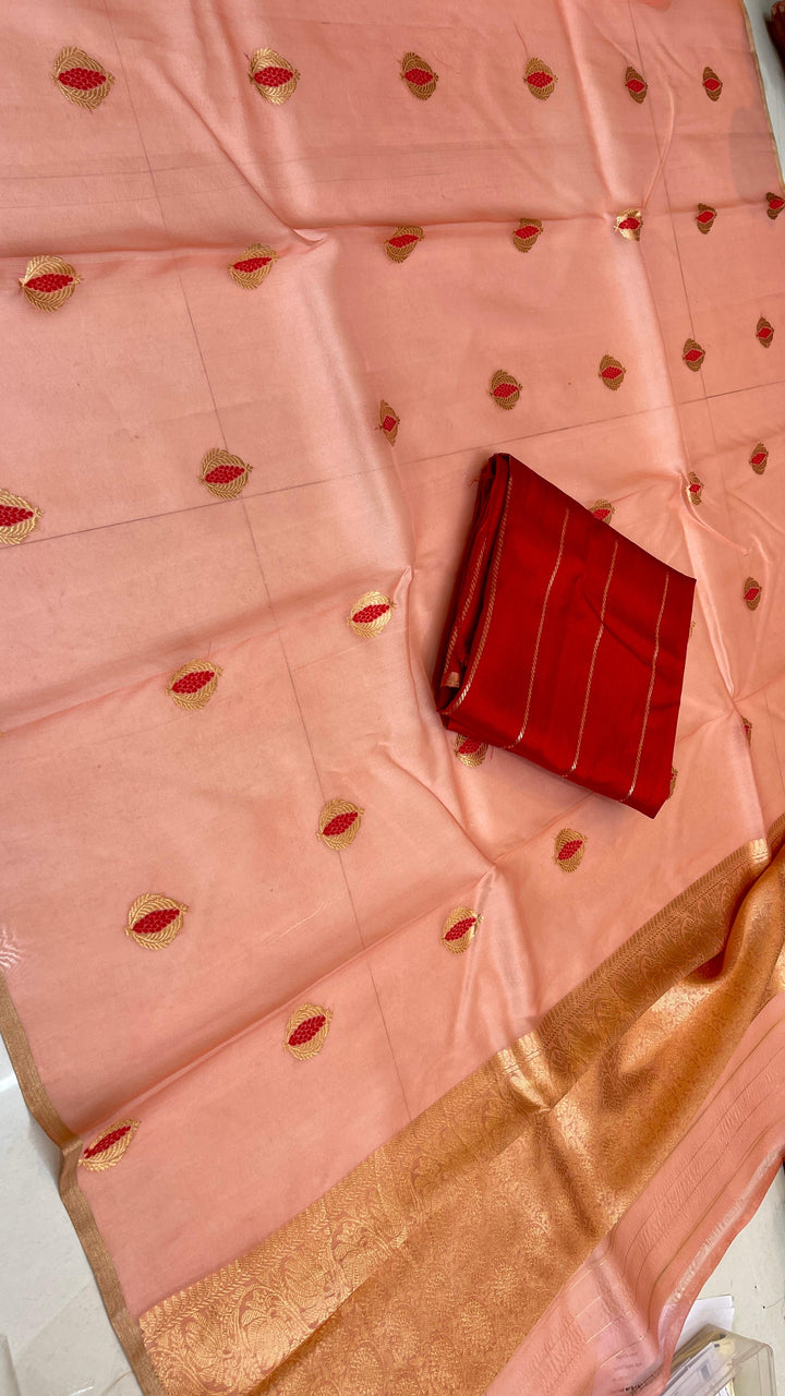 Pure Kora Organza Silk Hanloom Zari Work Saree.