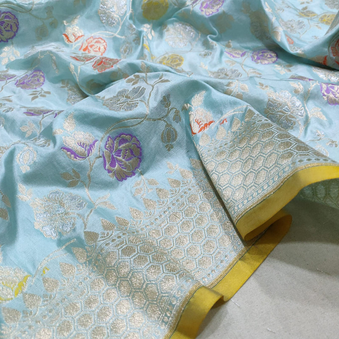 Pure Banarasi Handloom Katan Silk Saree With Beautiful Golden Zari And Meenakari jaal.