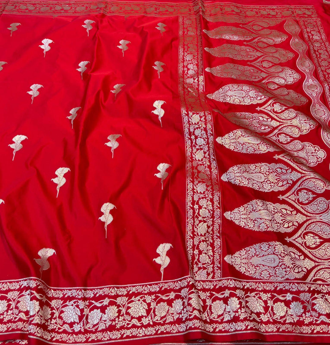 Pure Banarasi Mashru Silk Saree With Zari Work.