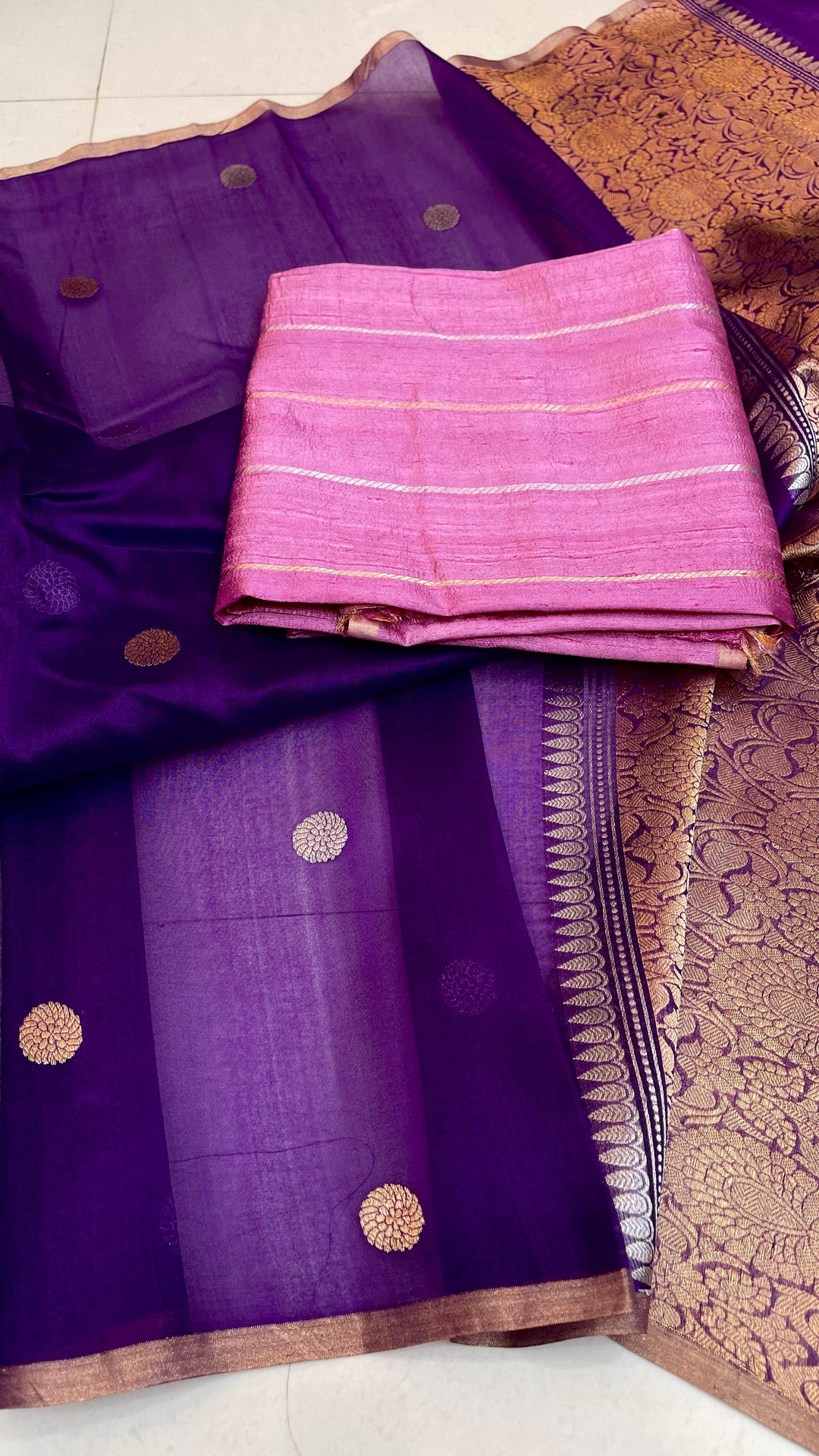 Pure Kora Organza Silk Handloom Zari Work Saree.