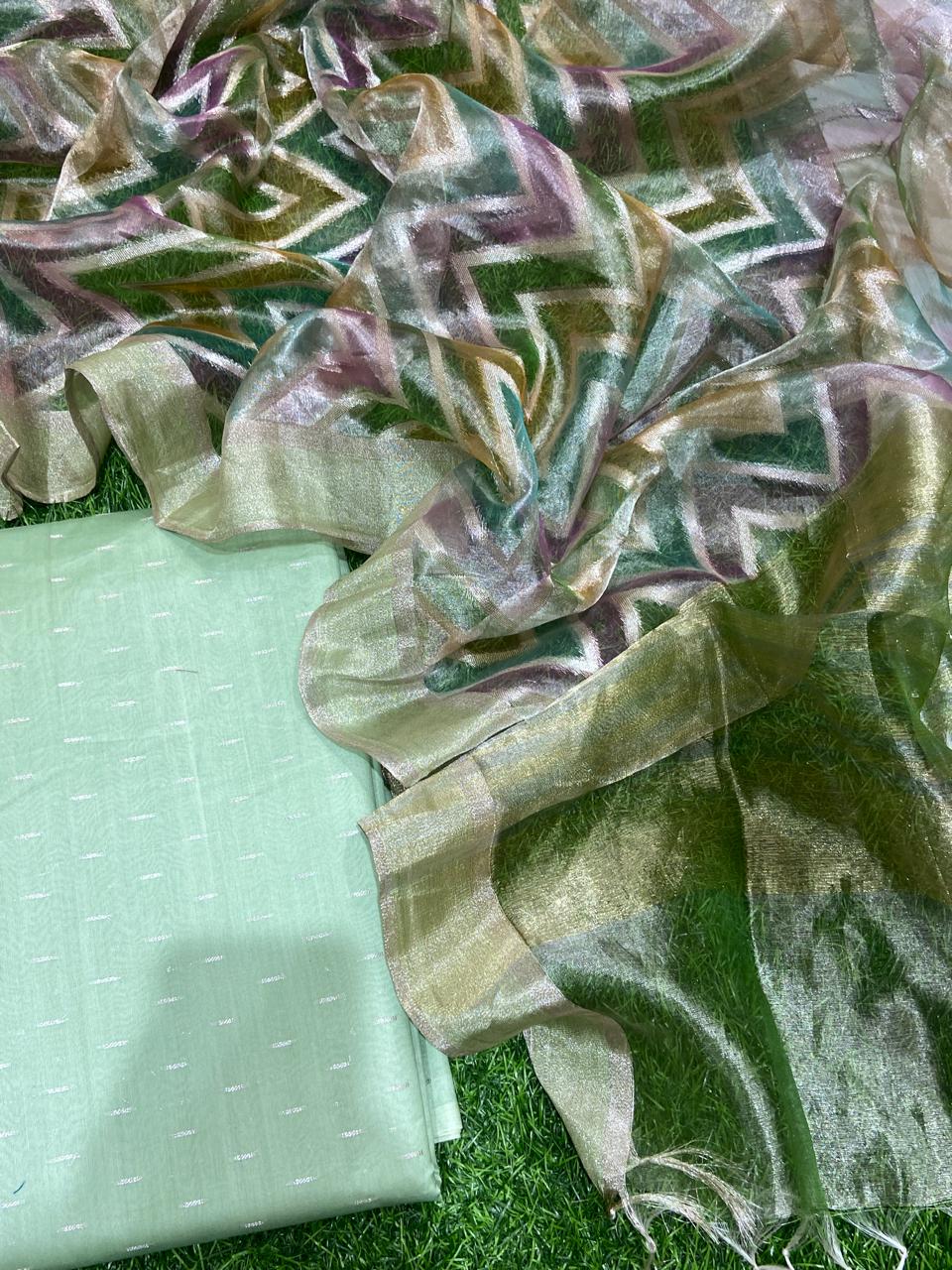 Pure Banarasi Resham Chanderi Silk Zari Unstitched Suit With Tisshu Rang Kart Dupatta.