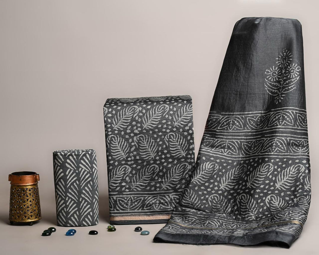 Pure Hand Block Chanderi Silk Unstitched Suit.