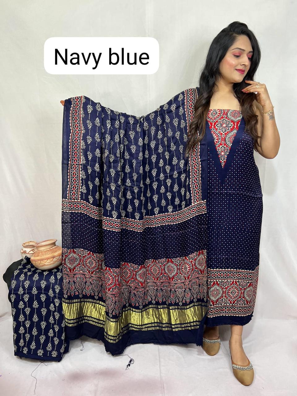 Pure Modal Silk Zari Pallu Weaved 3pc Unstitched Suit .