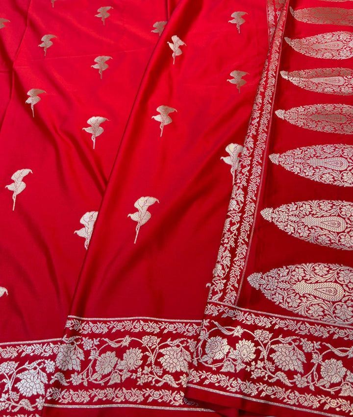Pure Banarasi Mashru Silk Saree With Zari Work.