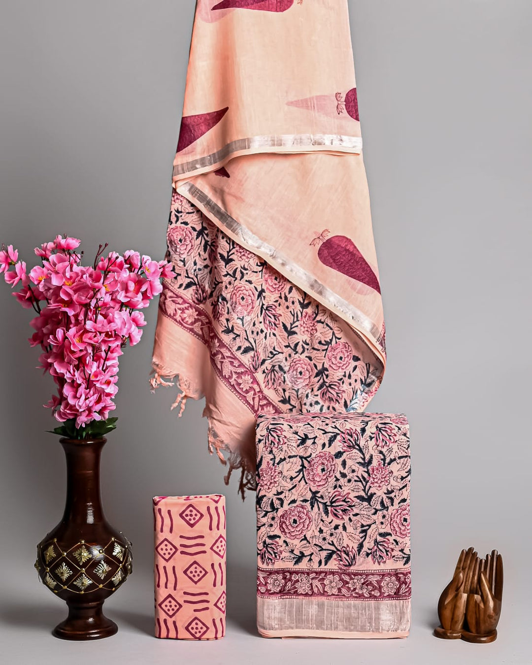 Hand Block Printed Linen Unstitched Suit .