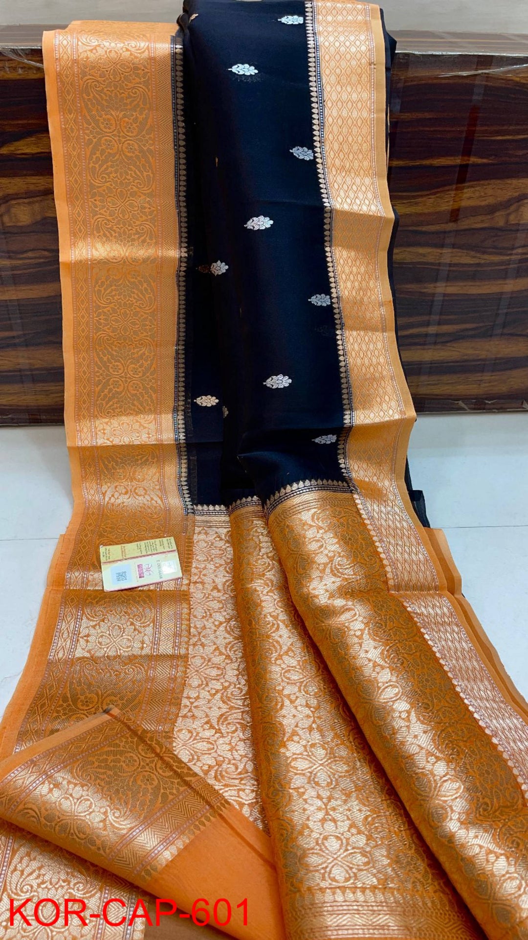 Pure Banarasi Kora Organza Silk Handwoven Zari Work Saree With Silk Mark Certificate ( Length- 6.3 Meter