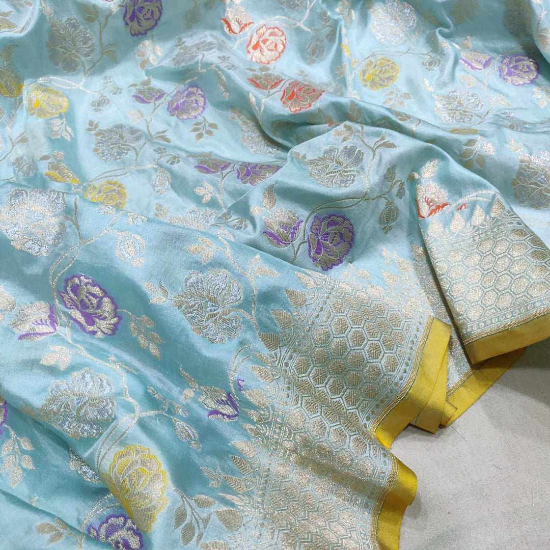 Pure Banarasi Handloom Katan Silk Saree With Beautiful Golden Zari And Meenakari jaal.