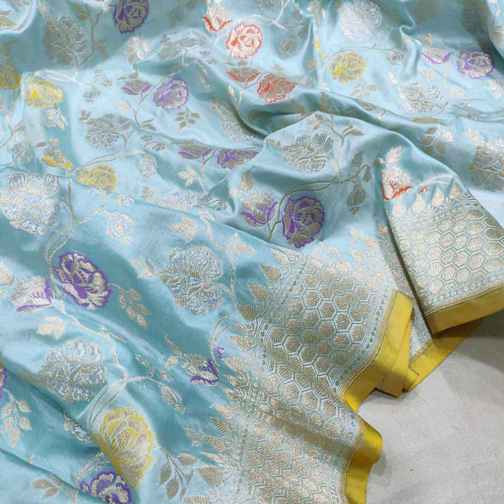 Pure Banarasi Handloom Katan Silk Saree With Beautiful Golden Zari And Meenakari jaal.