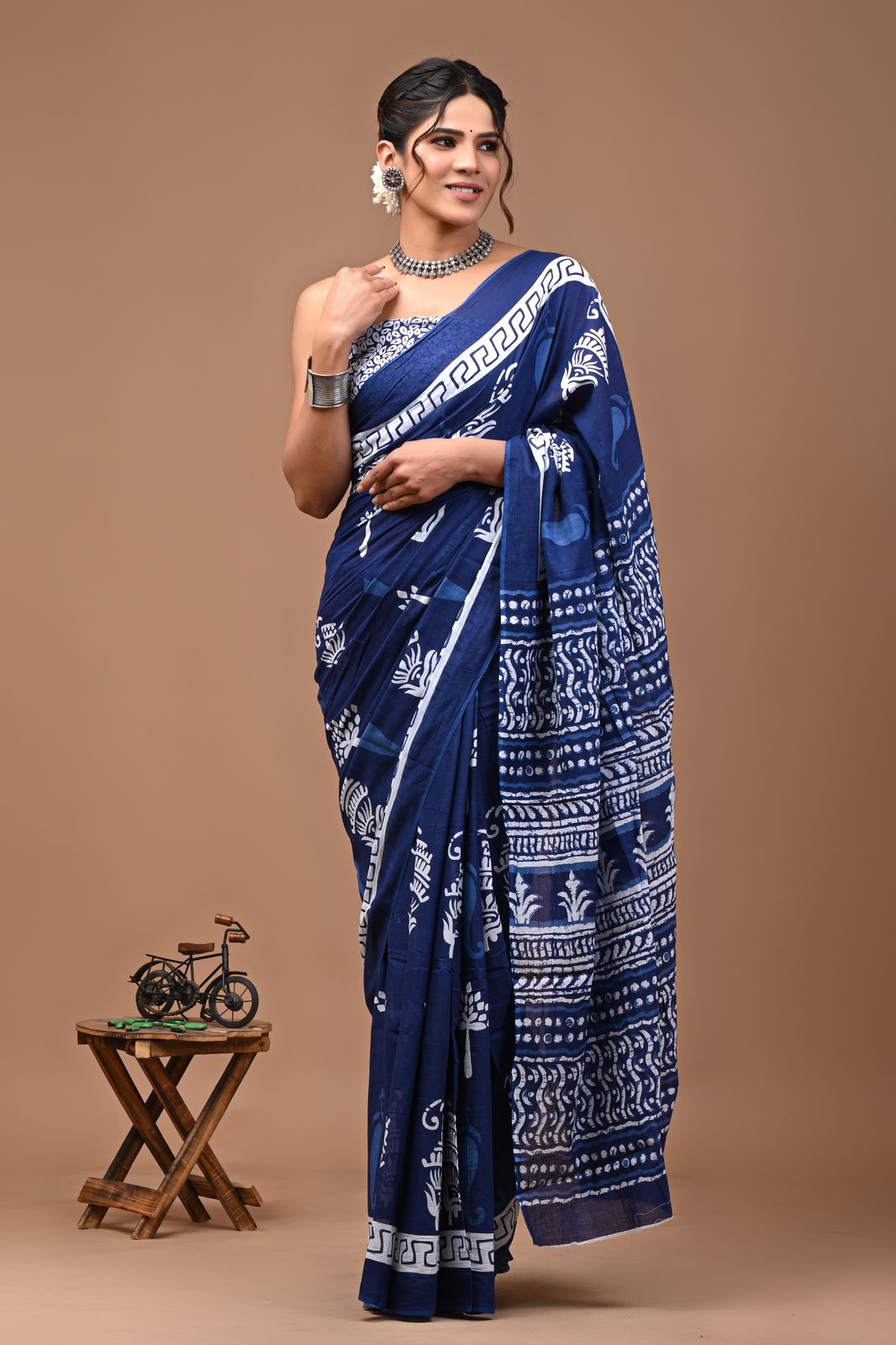 Gamthi Hand Block Print Pure Mul Cotton Saree with Blouse Piece 48