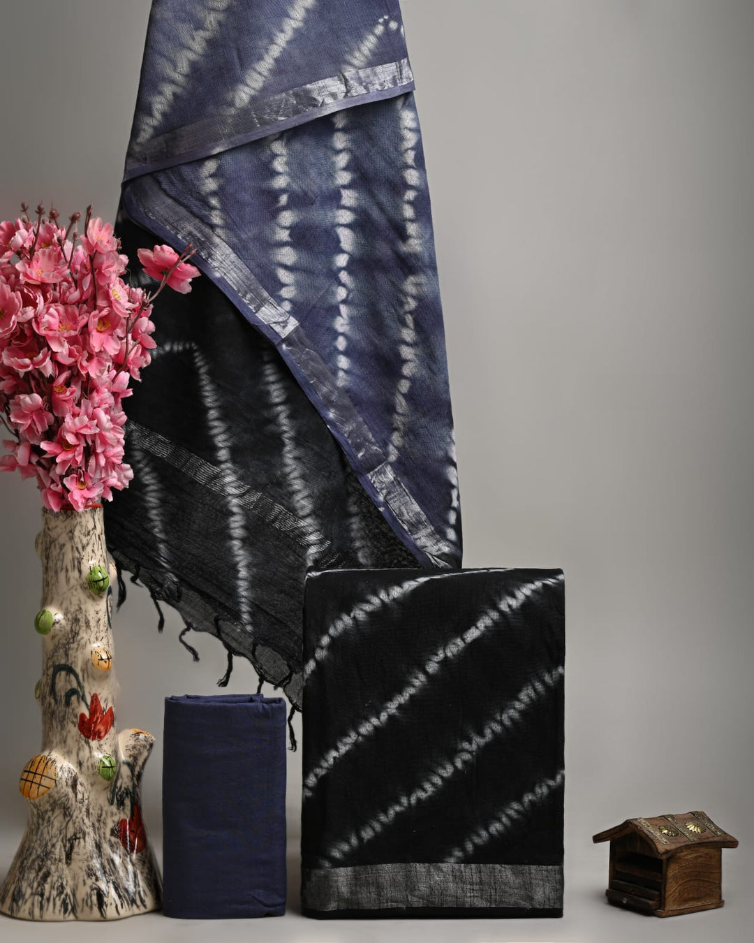 Hand Block Printed Linen Unstitched Suit .