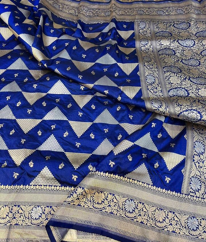 Pure Banarasi Handloom Katan Silk Saree With Beautiful  Zari Work .