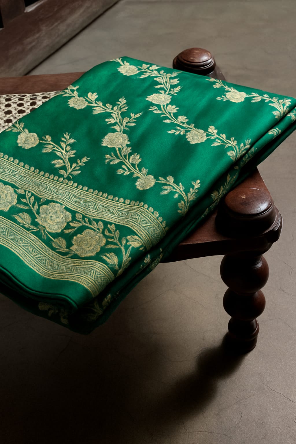 Pure Banarasi Mashru Silk Saree With Zari Work.
