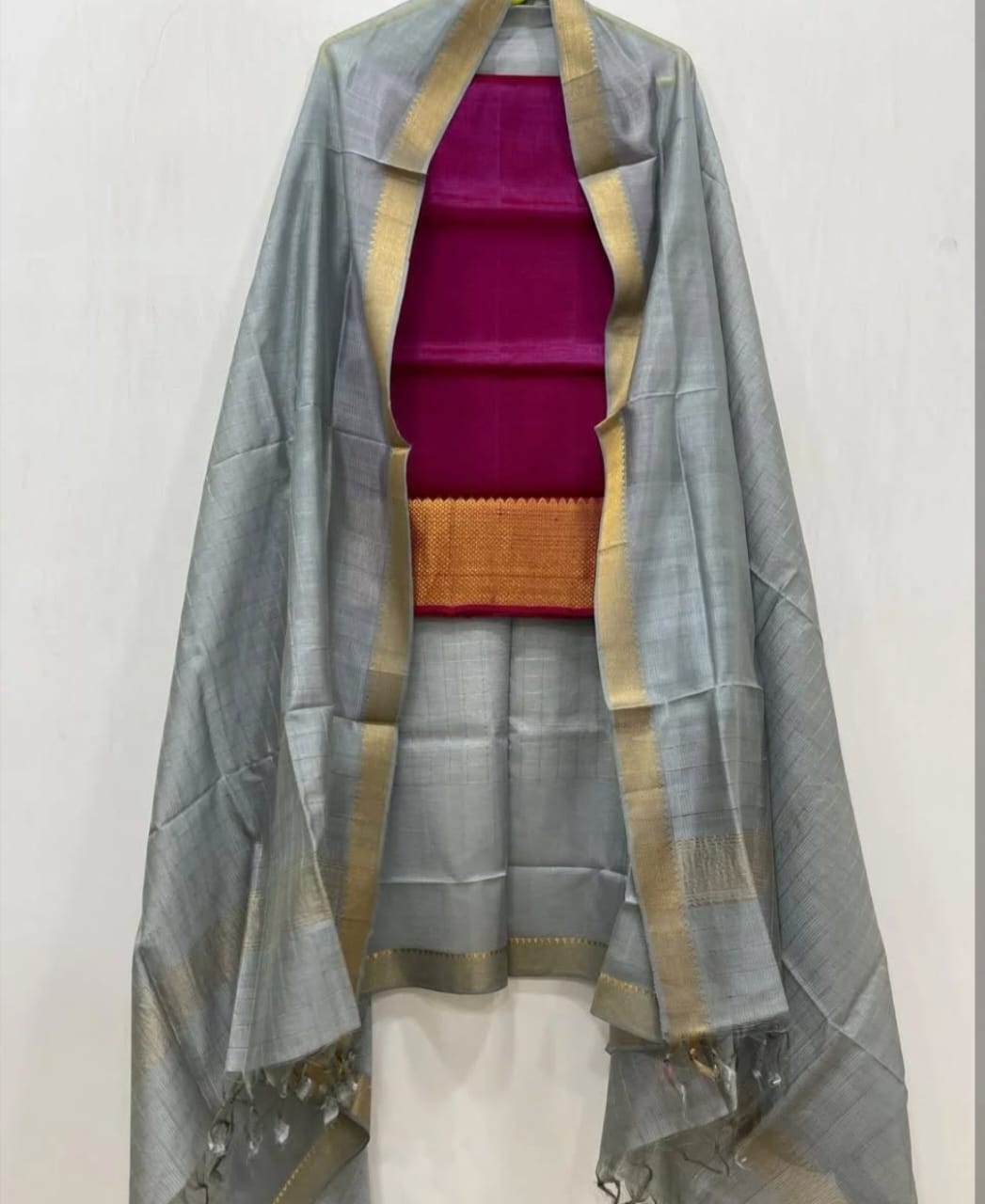 Manglagiri Silk Unstitched Suit .