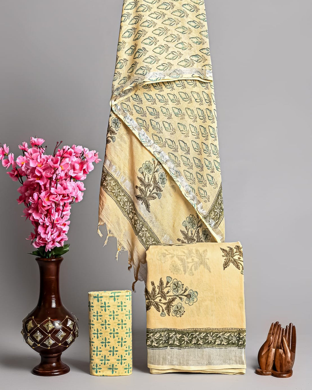 Hand Block Printed Linen Unstitched Suit .