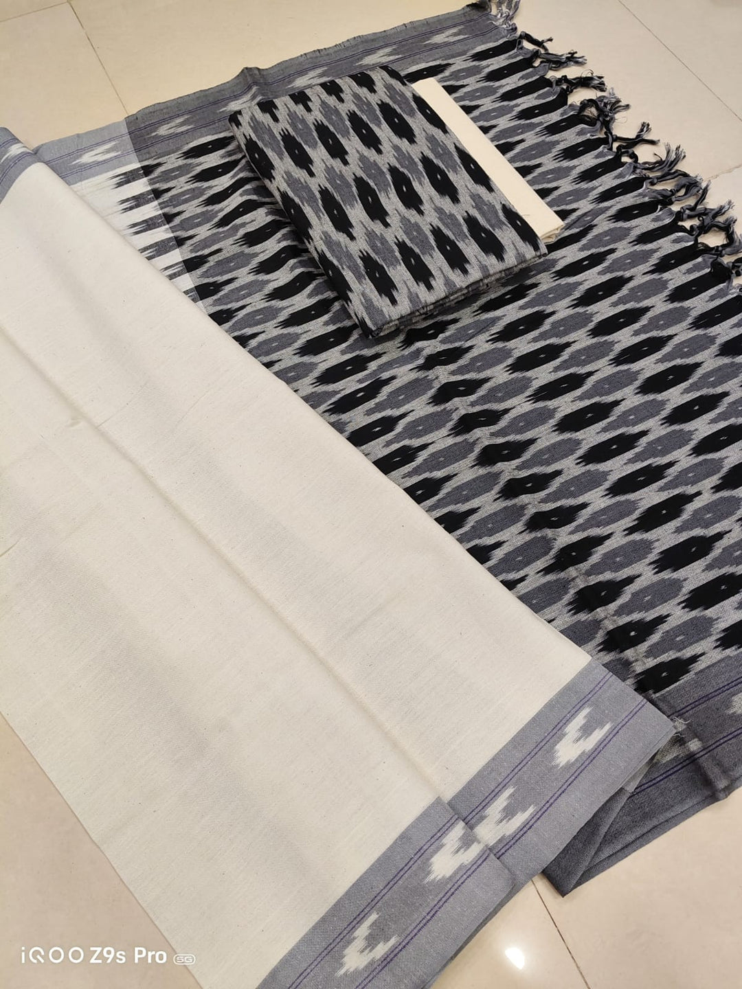 Pure Cotton Ikkat Unstitched Suit.