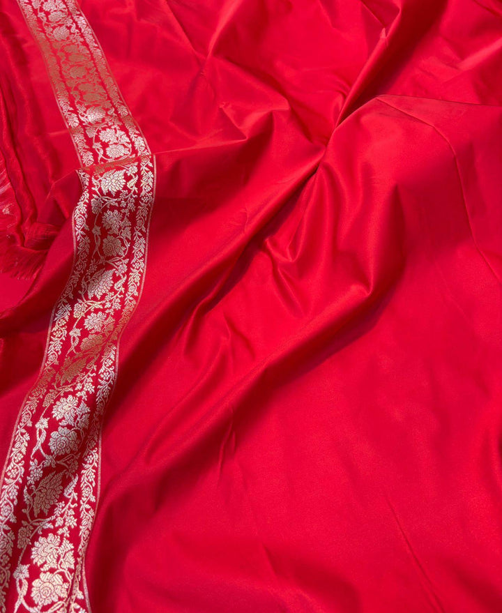 Pure Banarasi Mashru Silk Saree With Zari Work.