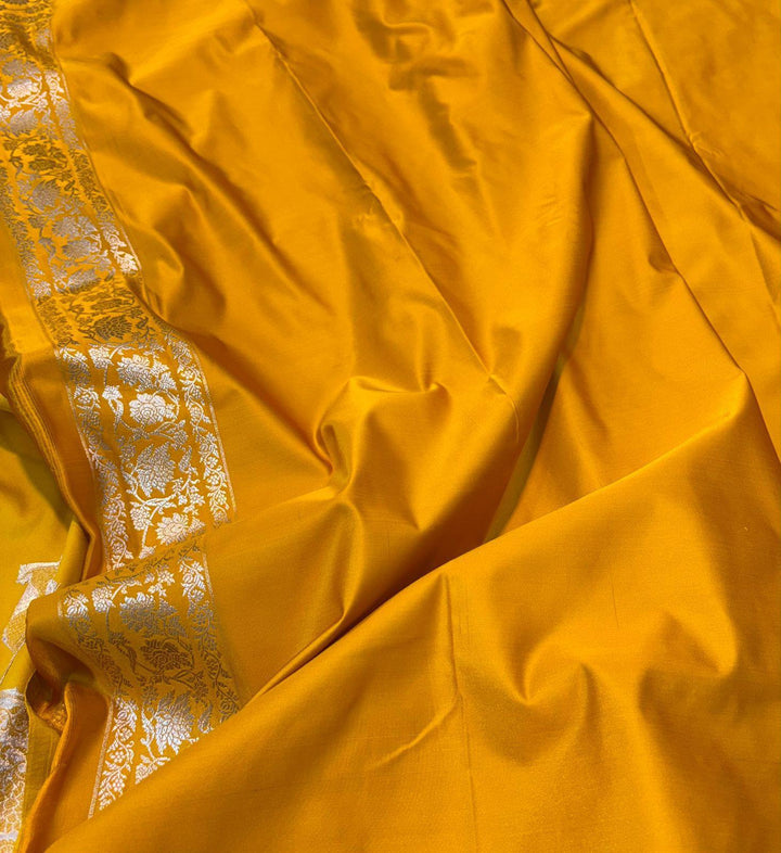 Pure Banarasi Mashru Silk Saree With Zari Work.