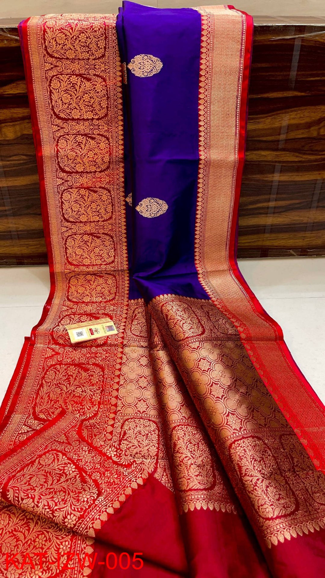 Pure Banarasi Katan Silk Saree With Antique Zari Work.