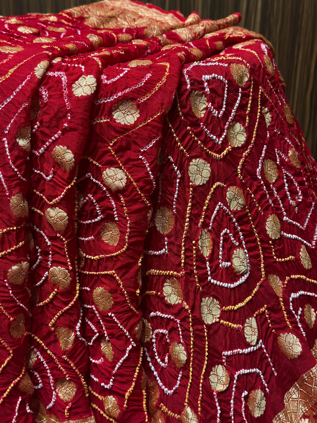 Pure Khaddi Georgette Handloom Neem Zari Work saree With Raiy Bandhej .