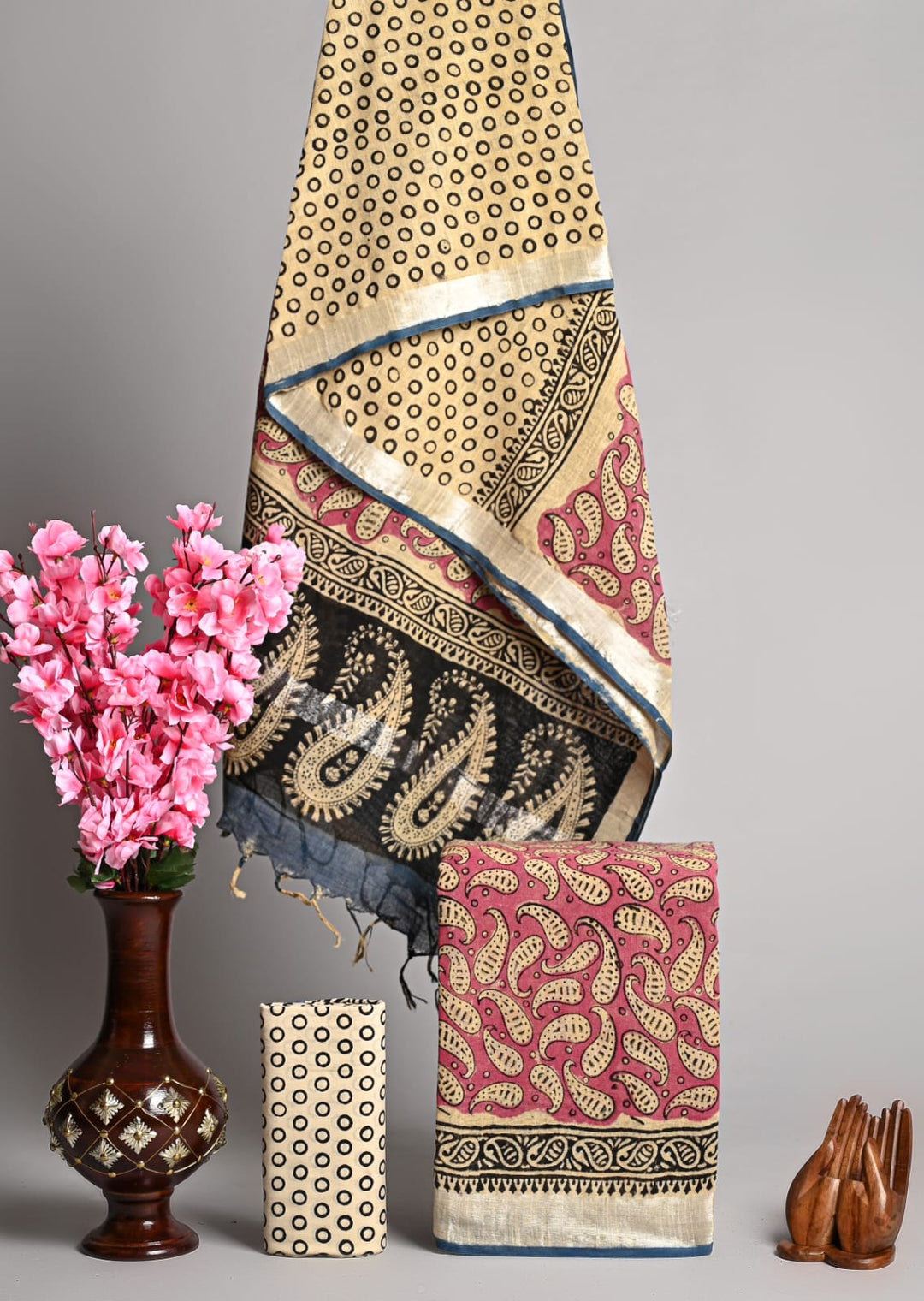 Hand Block Printed Linen Unstitched Suit .