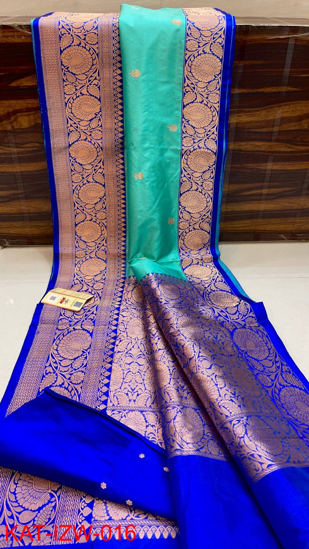 Pure Banarasi Katan Silk Saree With Antique Zari Work.
