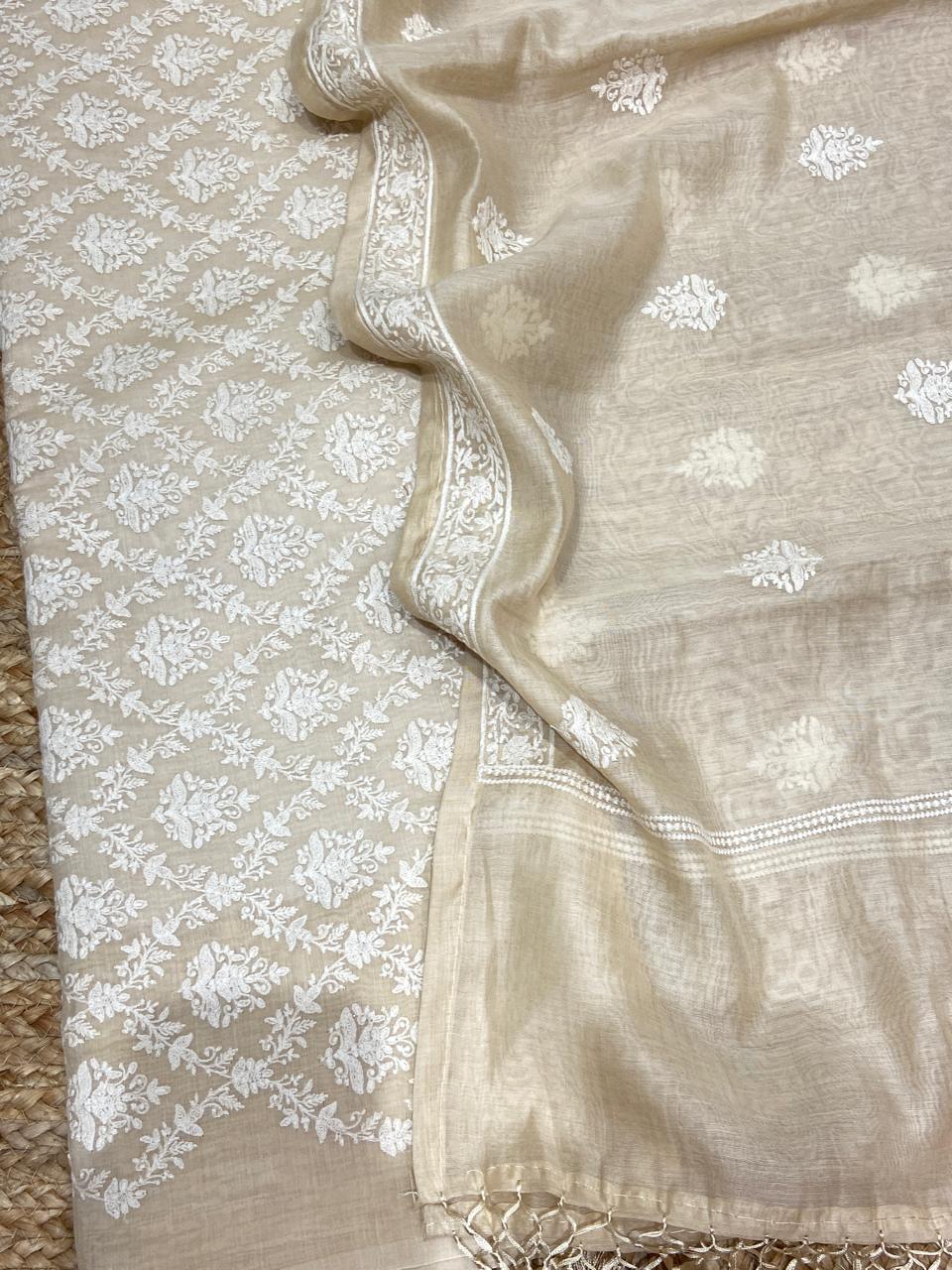 Pure Banarasi Resham Mul-mul Chanderi Embroidery Unstitched Suit .