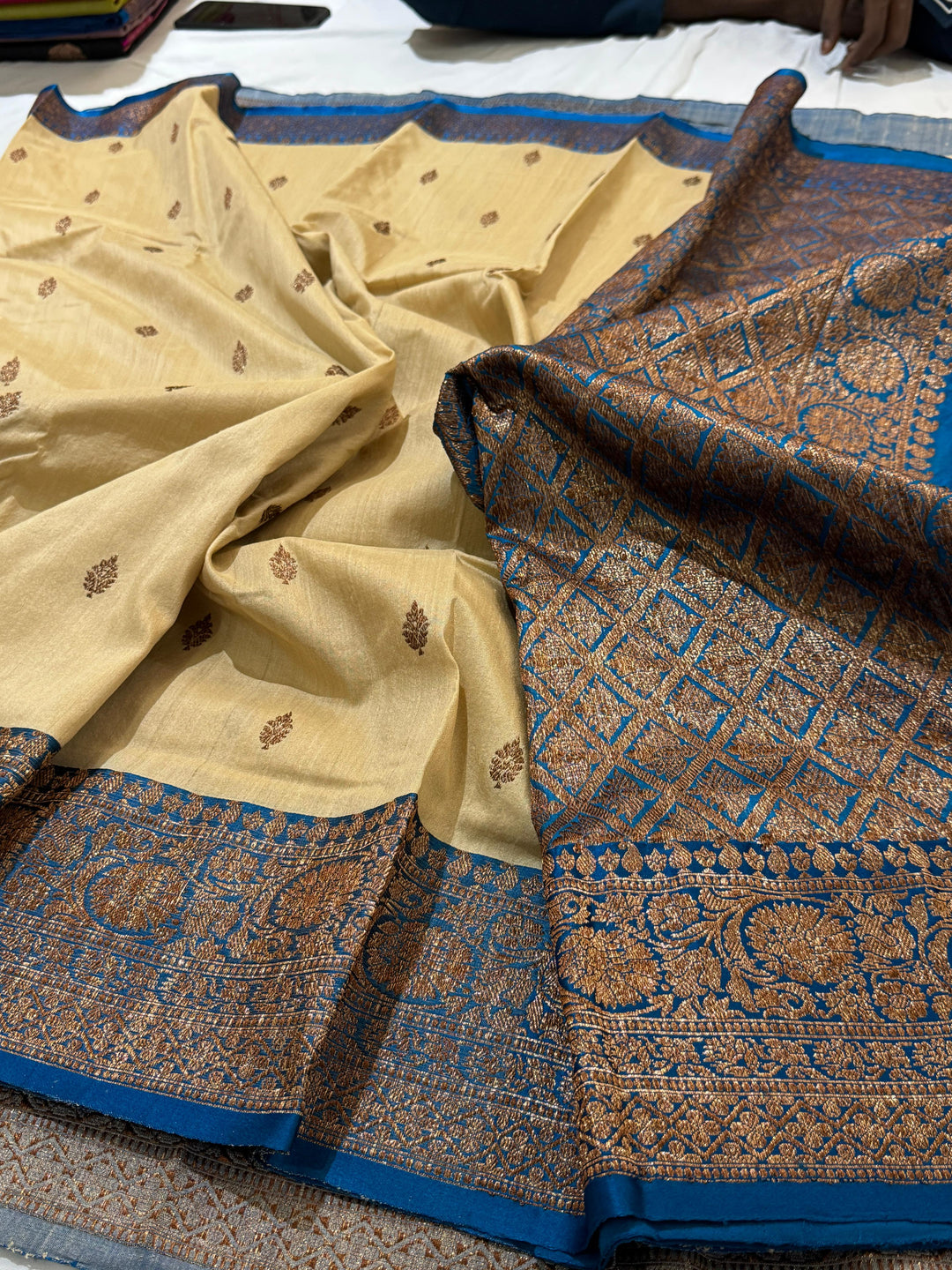 HandloomPure Banarasi Tussar Silk Saree With Kadhuwa Border Work.