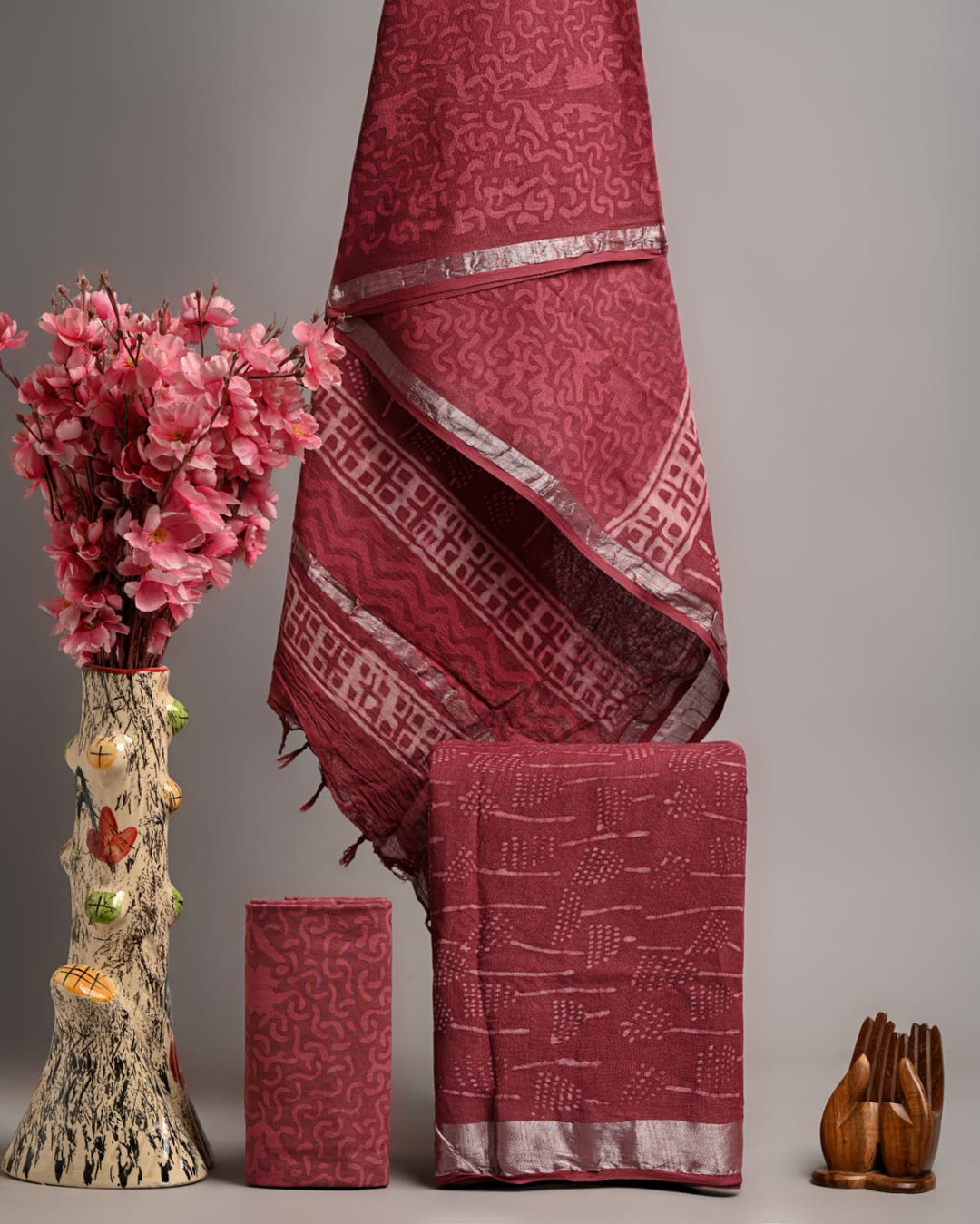 Hand Block Printed Linen Unstitched Suit .