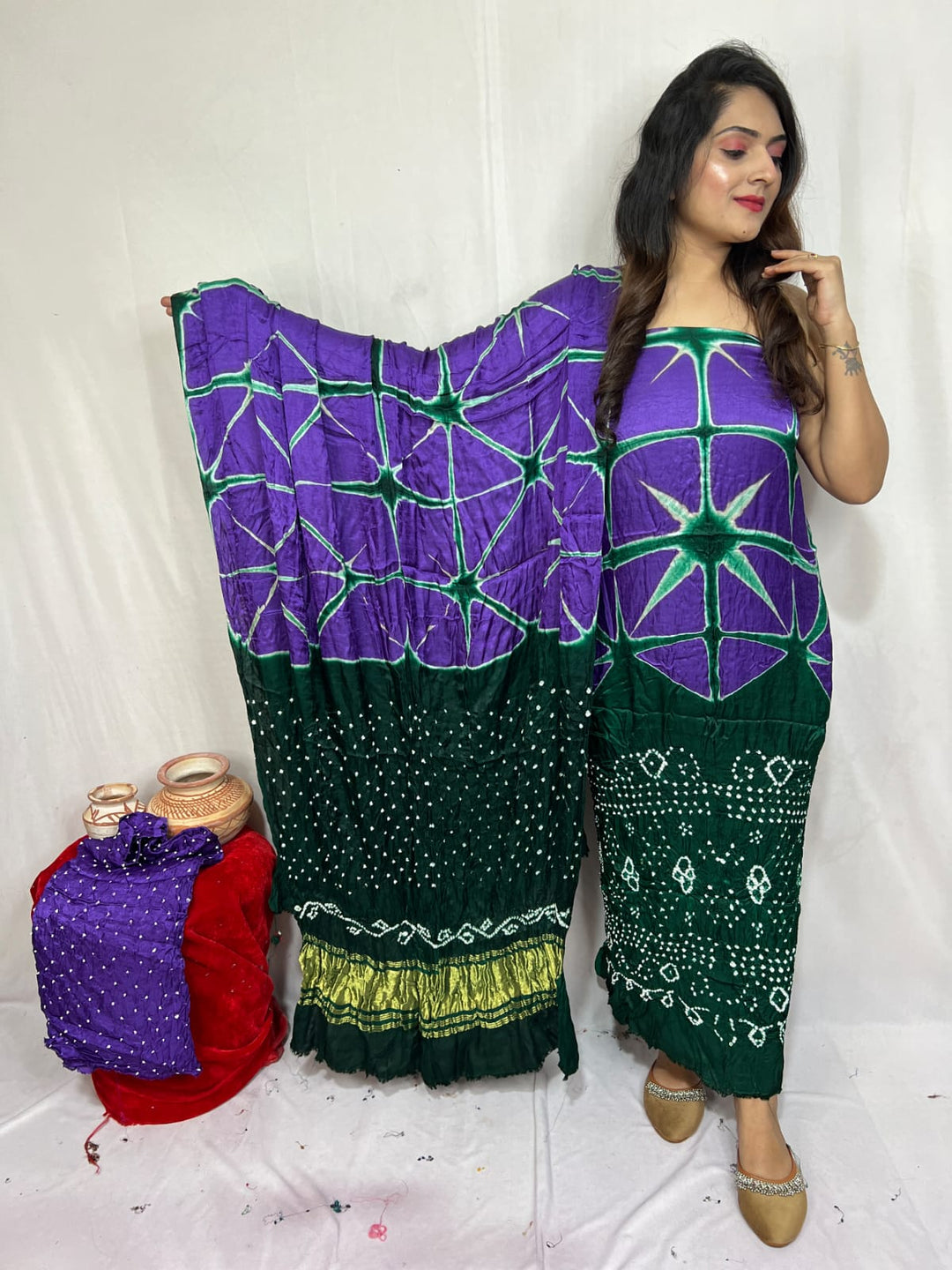 Pure Modal Silk Zari Pallu Weaved 3pc Unstitched Suit .