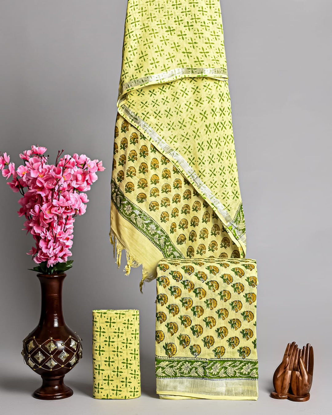 Hand Block Printed Linen Unstitched Suit .