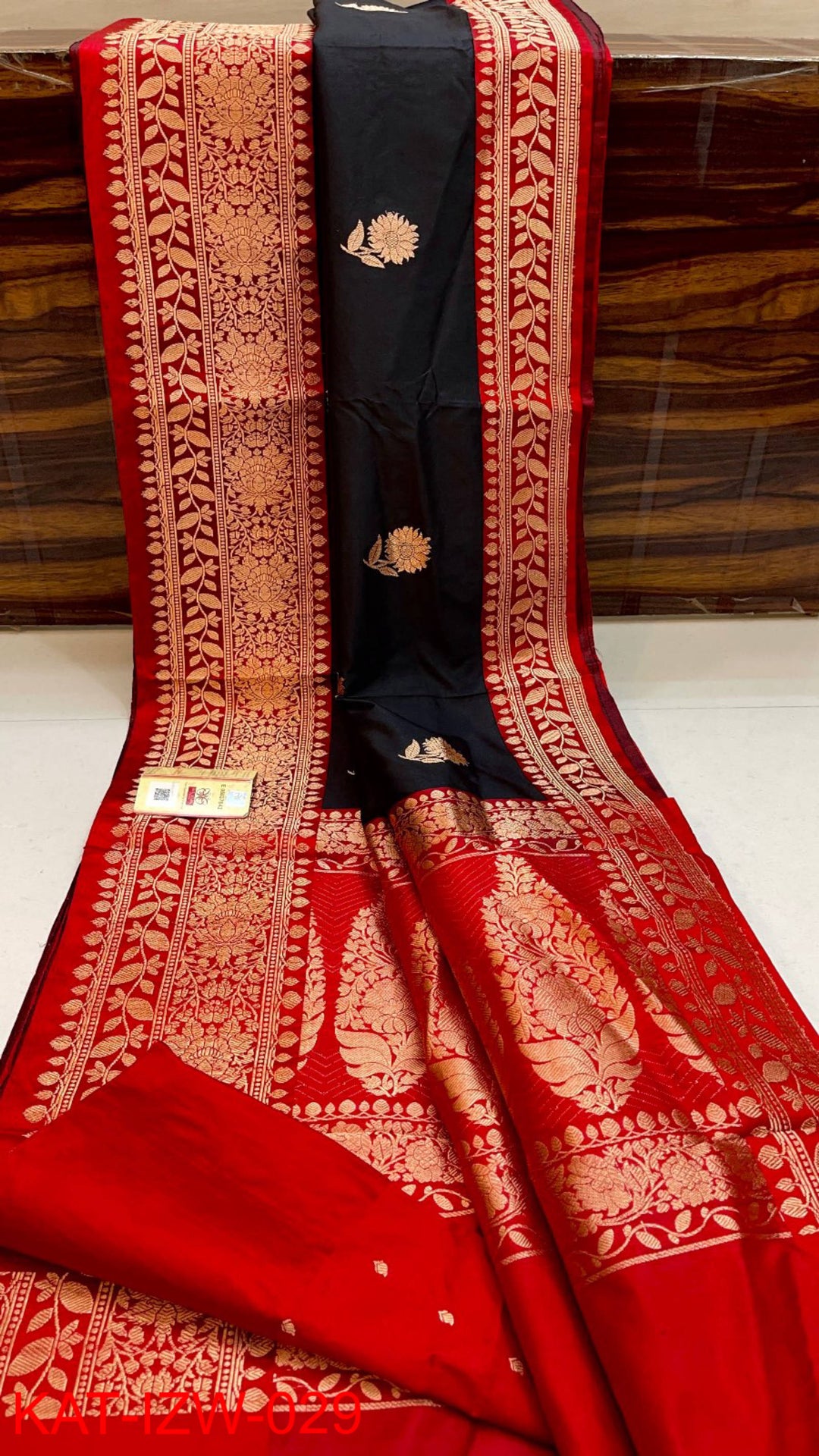 Pure Banarasi Katan Silk Saree With Antique Zari Work.