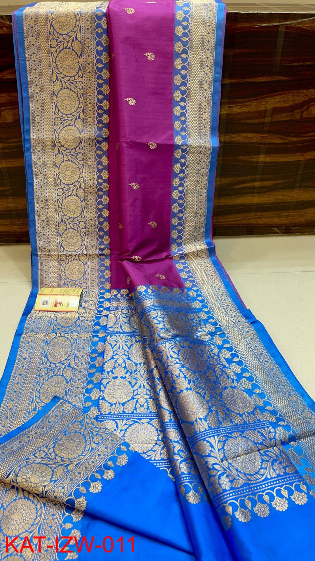 Pure Banarasi Katan Silk Saree With Antique Zari Work.