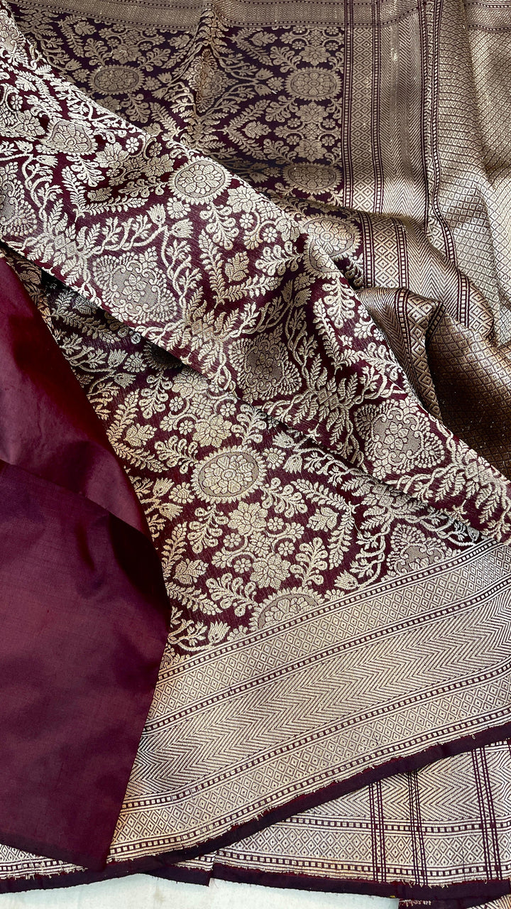 Pure Banarasi Handloom Katan Silk Saree With Beautiful Golden Zari