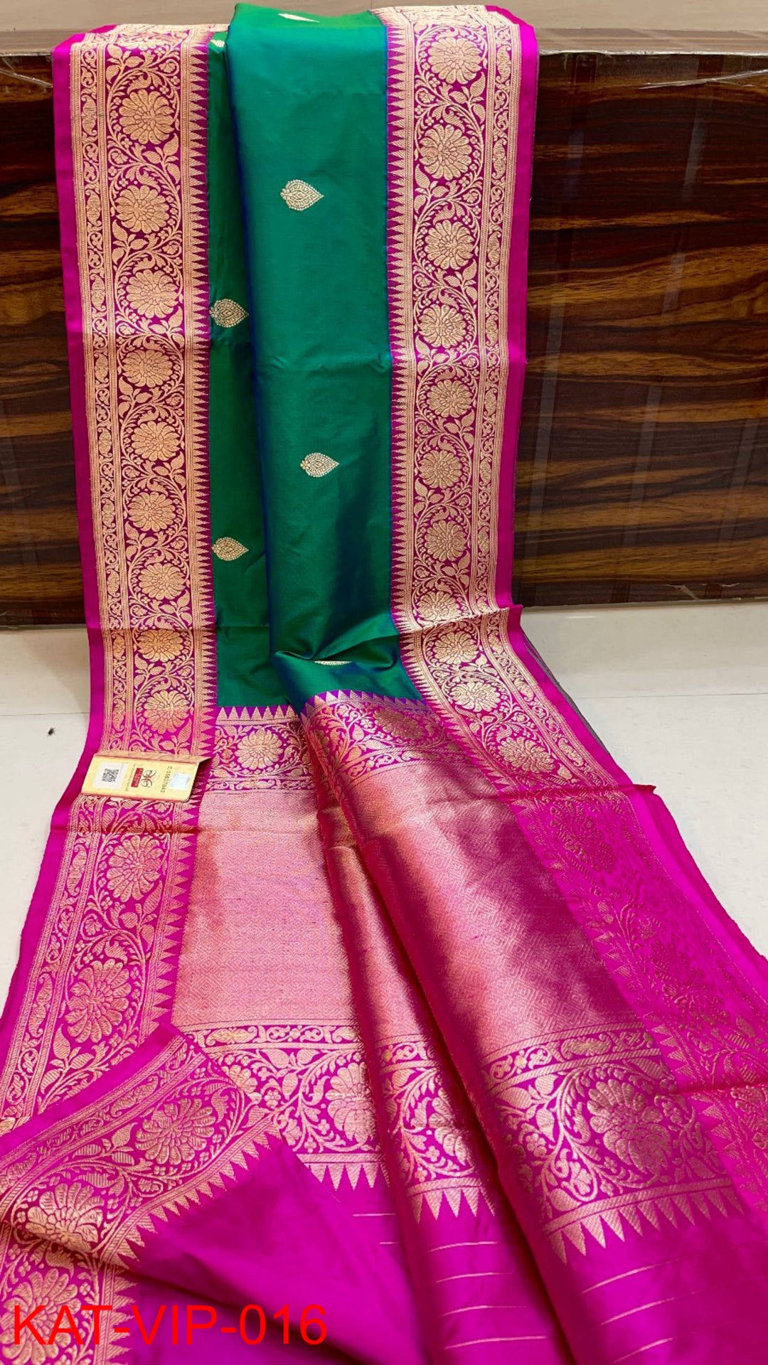 Pure Banarasi Katan Silk Saree With Antique Zari Work.