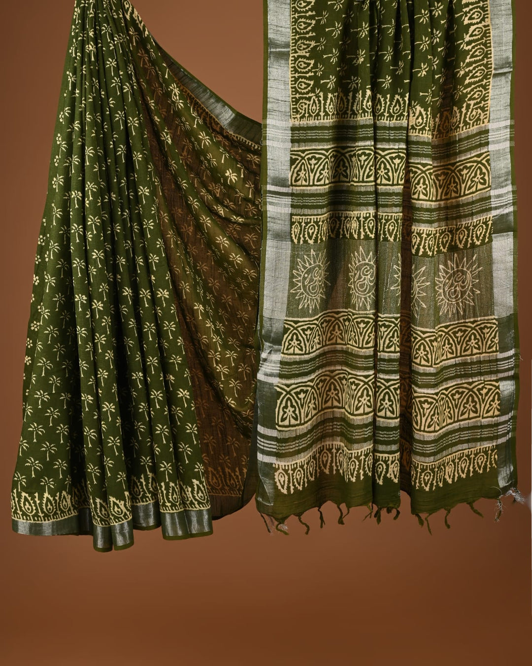 Hand Block Print Linen Saree with Blouse .