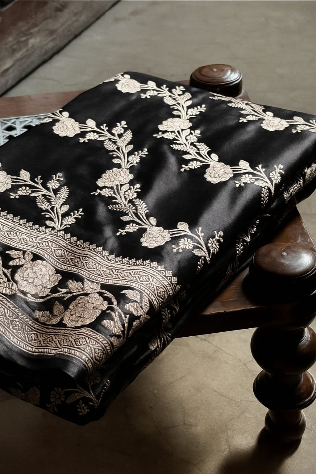 Pure Banarasi Mashru Silk Saree With Zari Work.