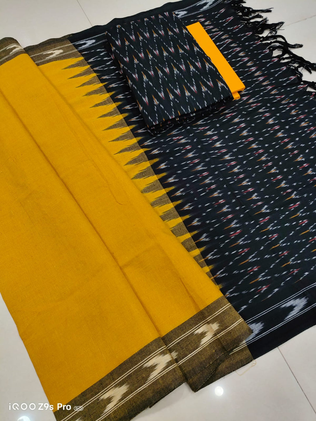 Pure Cotton Ikkat Unstitched Suit.