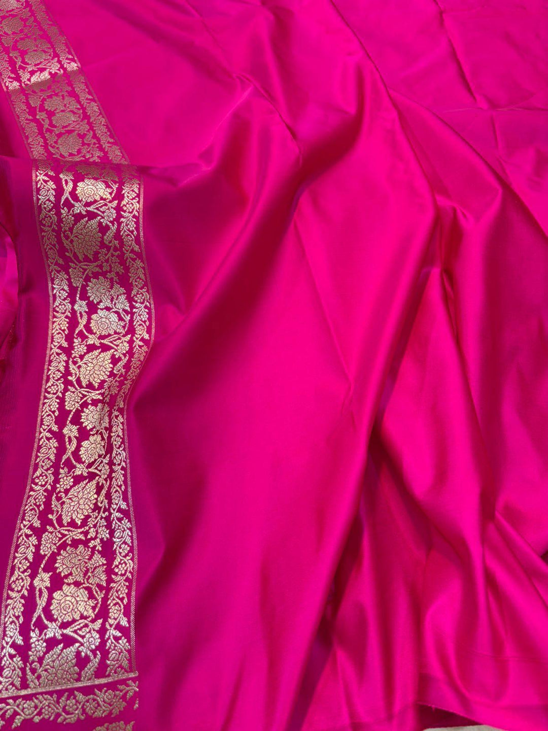 Pure Banarasi Mashru Silk Saree With Zari Work.