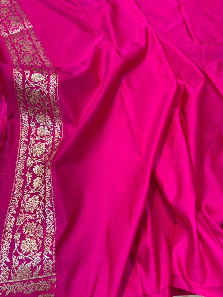 Pure Banarasi Mashru Silk Saree With Zari Work.
