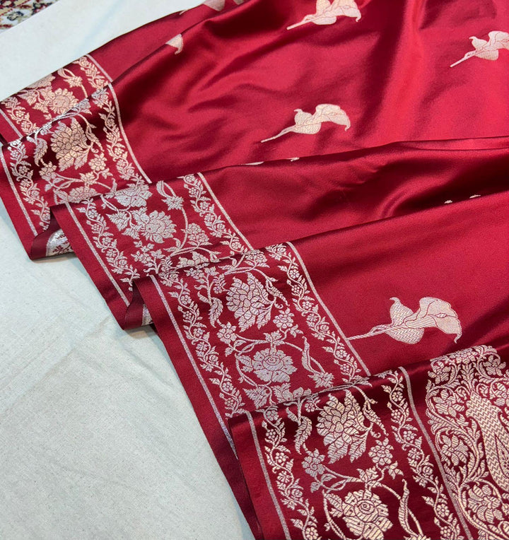 Pure Banarasi Mashru Silk Saree With Zari Work.