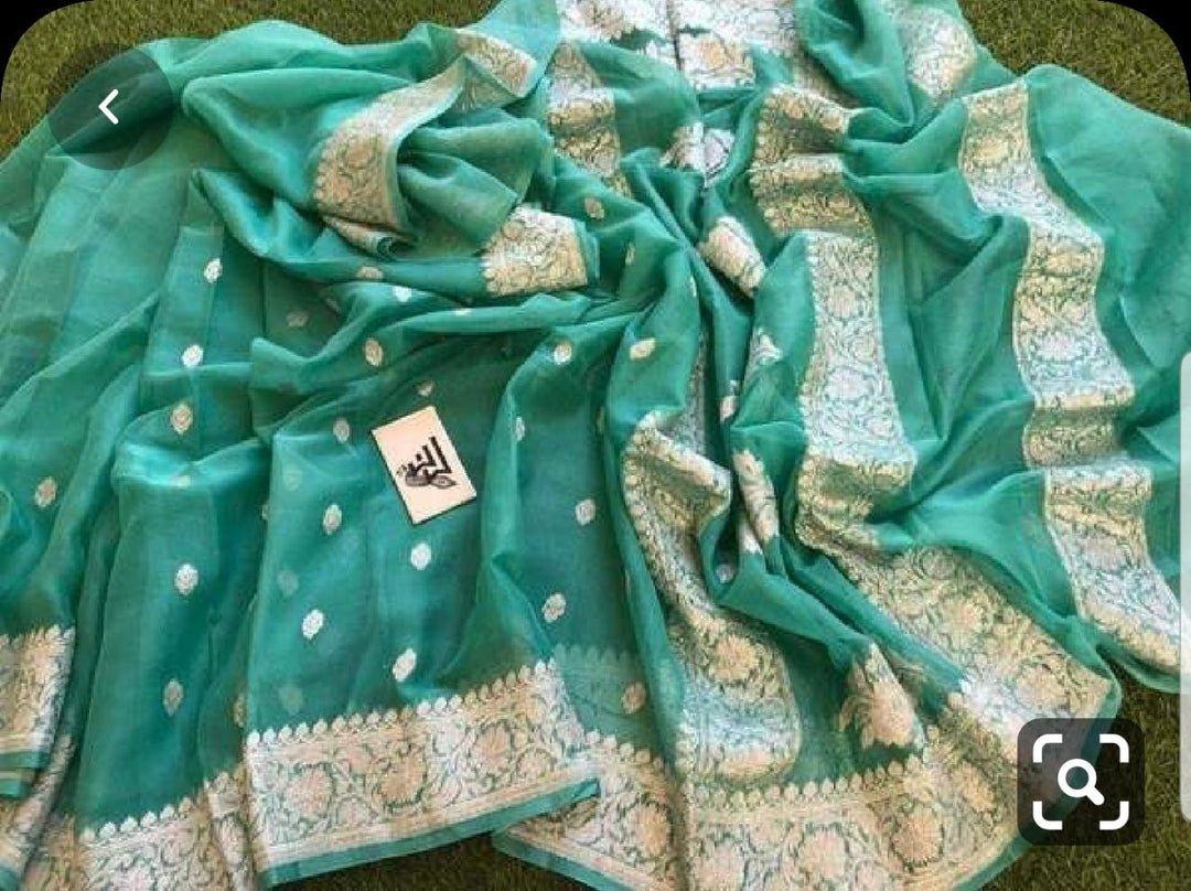 Pure Hand loom Khaddi Georgette Saree with Silver Zari Weaving blouse ( length- 6.3 meter )
