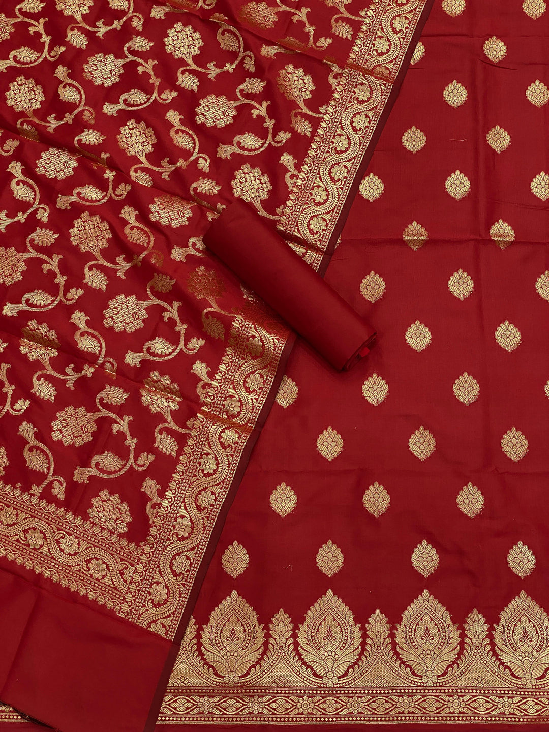 Pure Banarasi Silk Double Zari Weaved Unstitched Suit