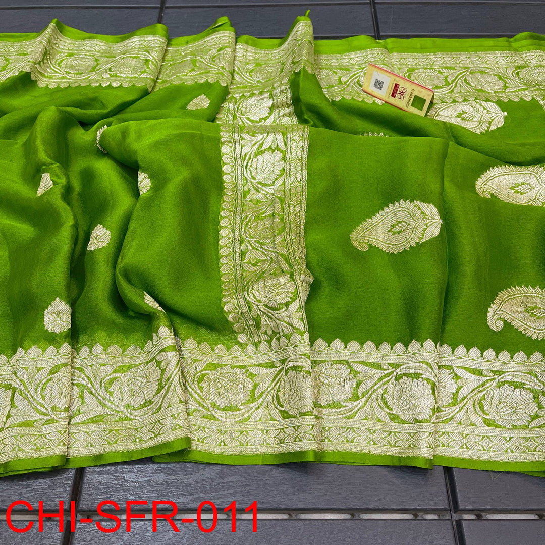 Pure Hand loom Khaddi Chiffon Georgette Saree with Silver Zari Weaving