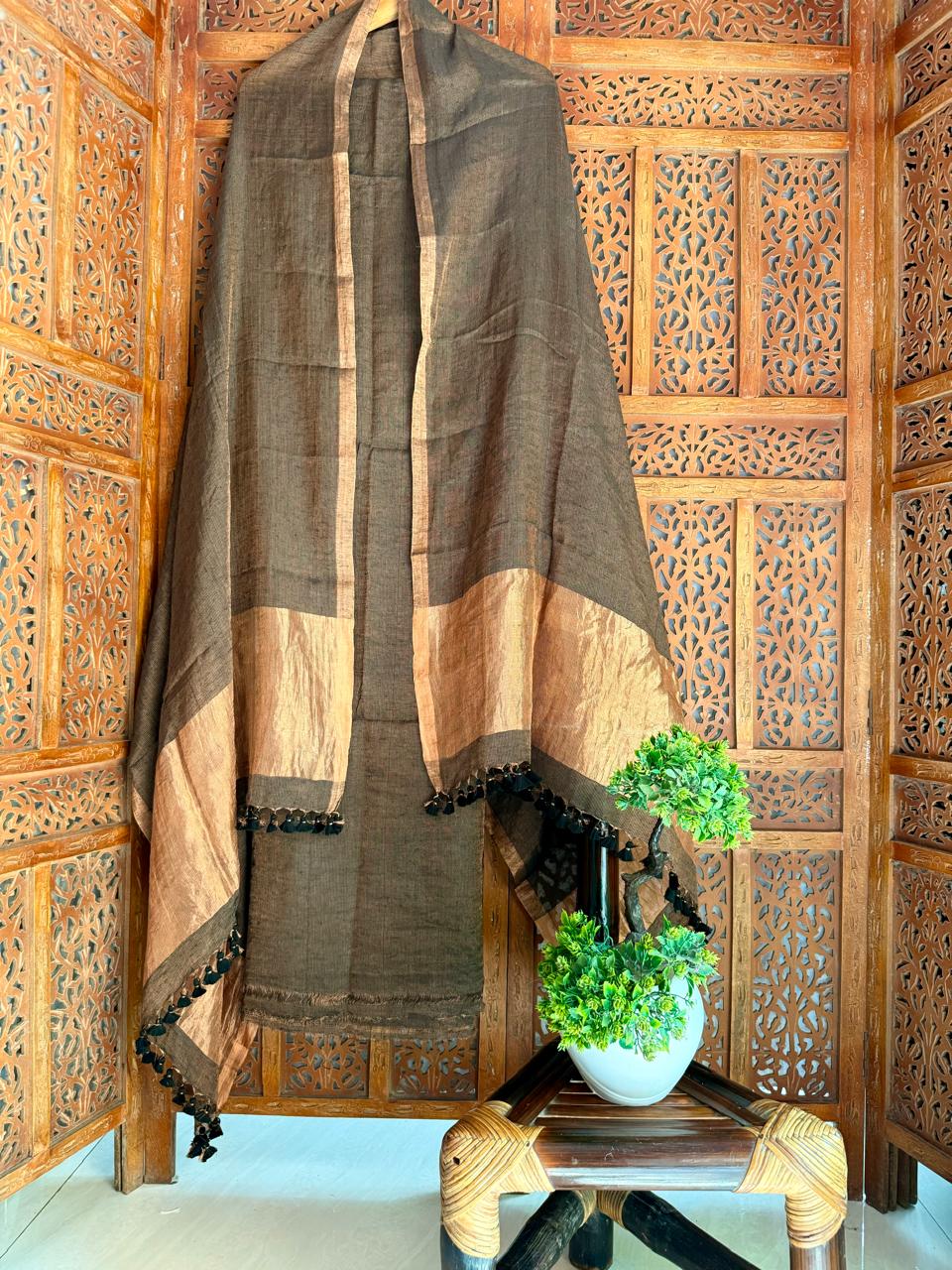 Pure Silk By Linen 2PC Jamdani Unstitched Suit with Tissue Zari Palla