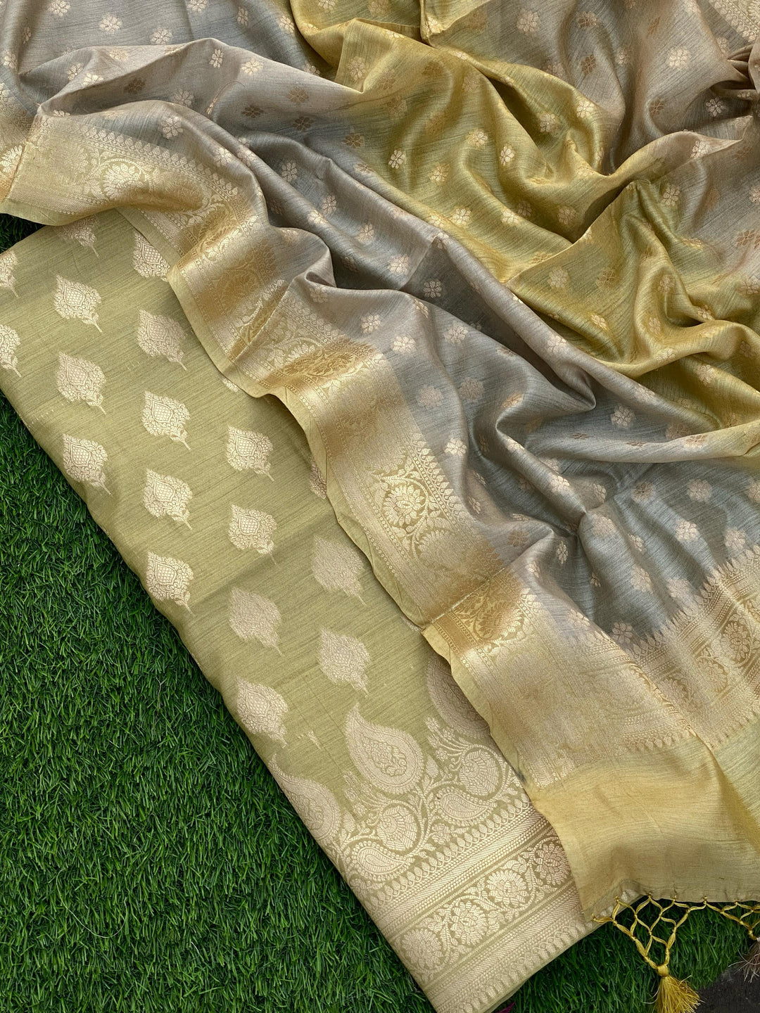 Pure Moonga Silk Unstitched Suit