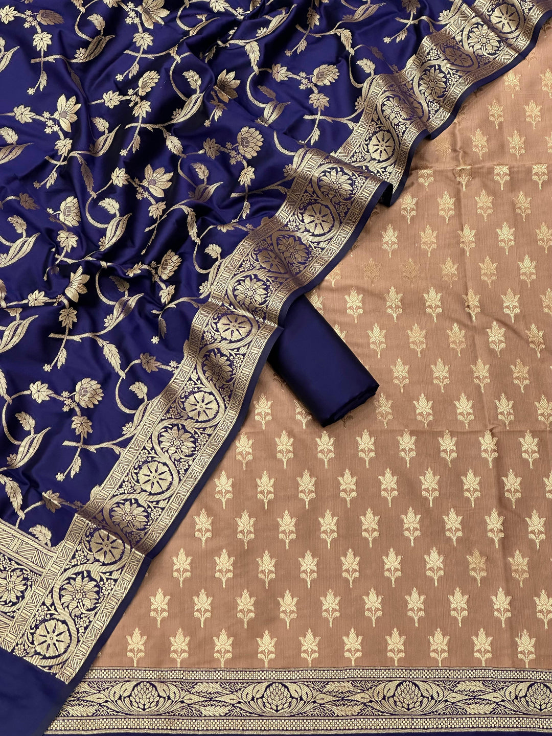 Pure Banarasi Silk Double Zari Weaved Unstitched Suit