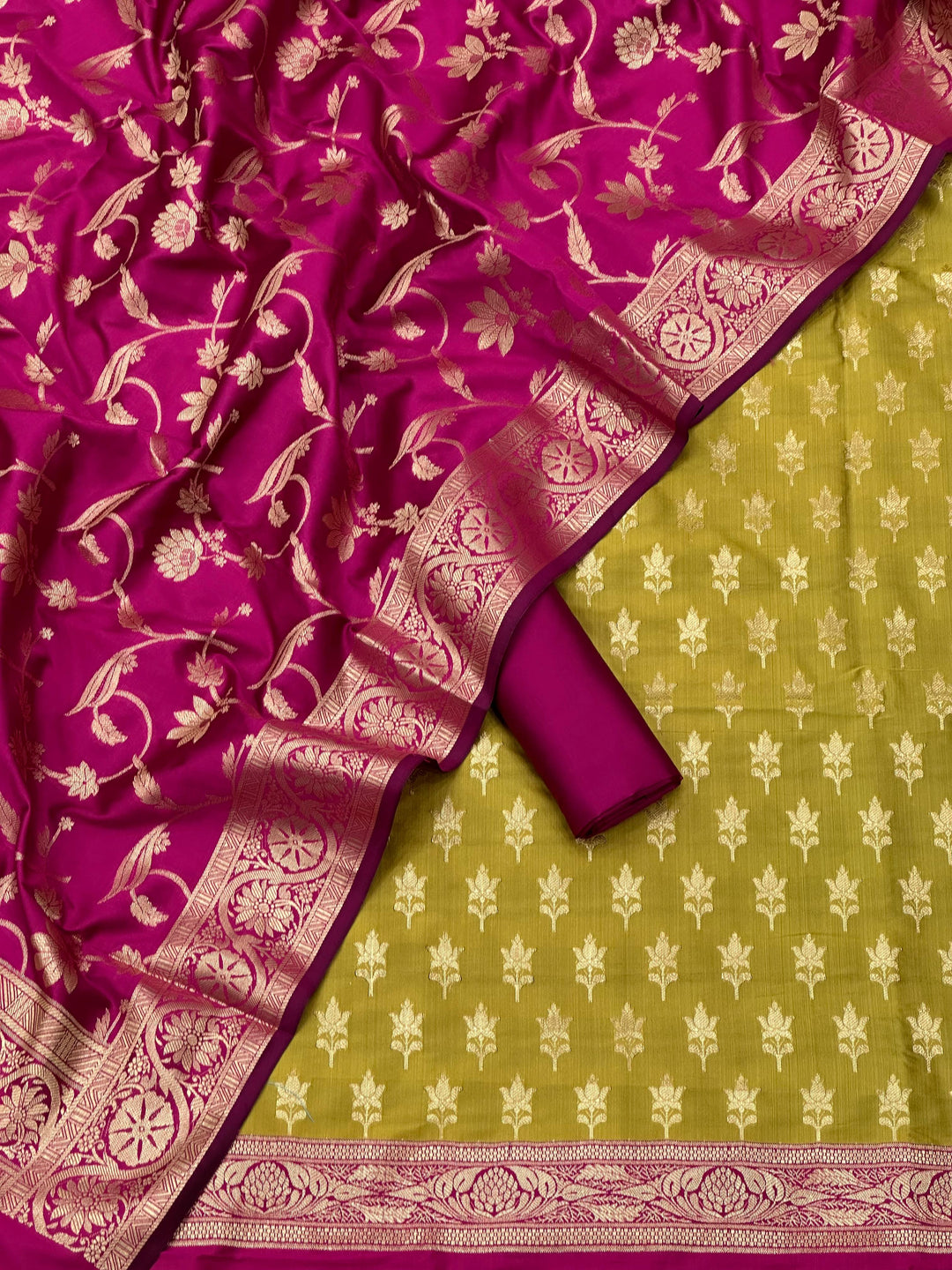 Pure Banarasi Silk Double Zari Weaved Unstitched Suit