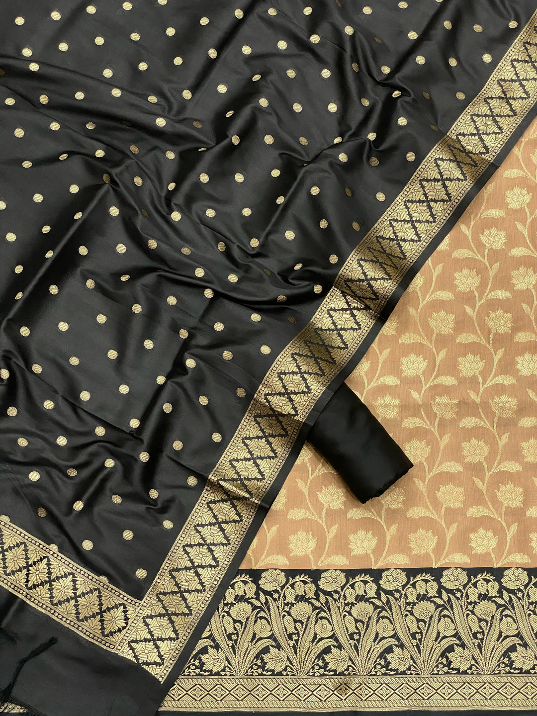 Pure Banarasi Silk Double Zari Weaved Unstitched Suit