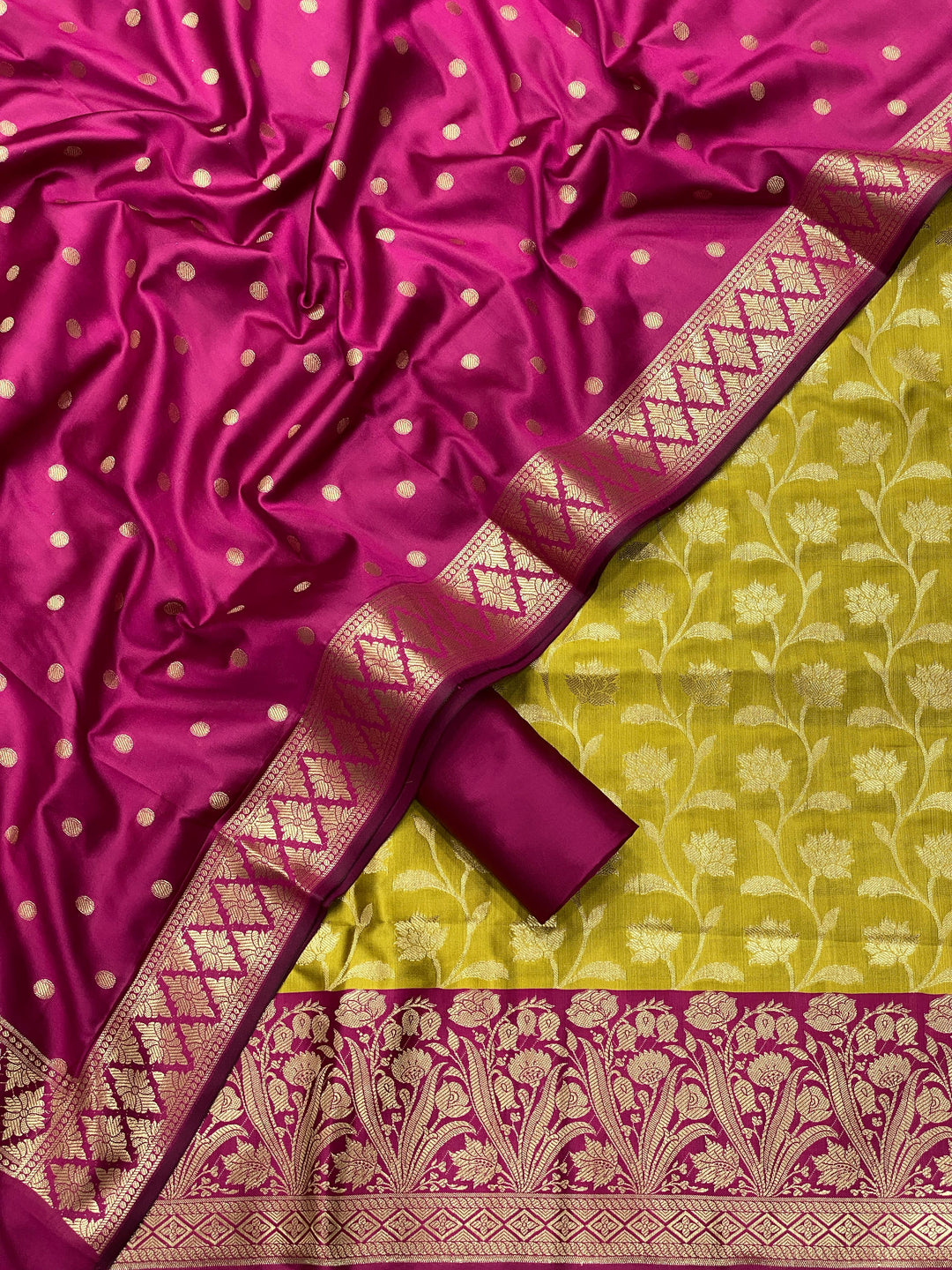 Pure Banarasi Silk Double Zari Weaved Unstitched Suit