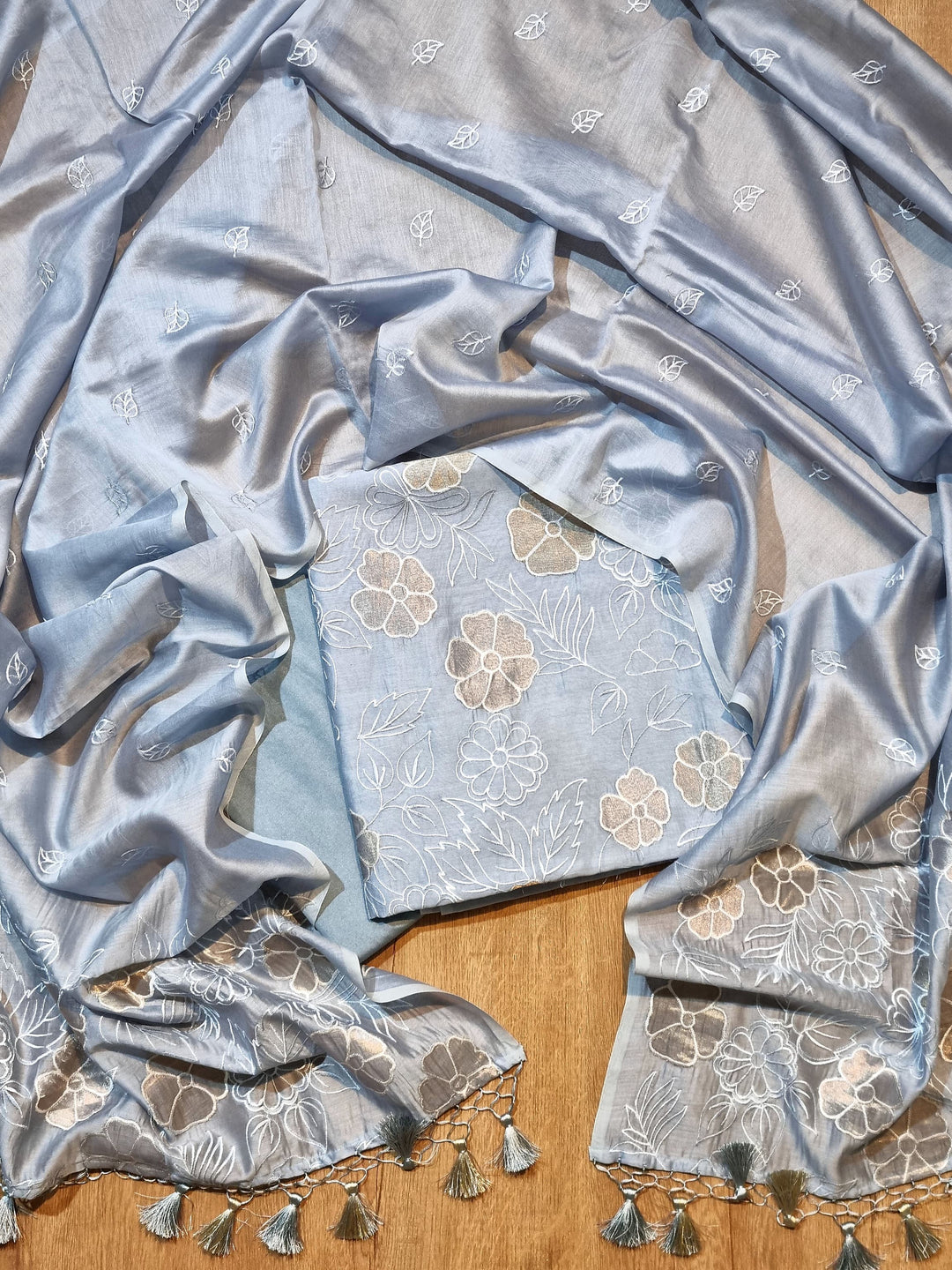 Pure Banarasi Chanderi Silk Unstitched SUit with Applique Work